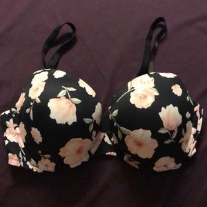 VS Pink push-up bra